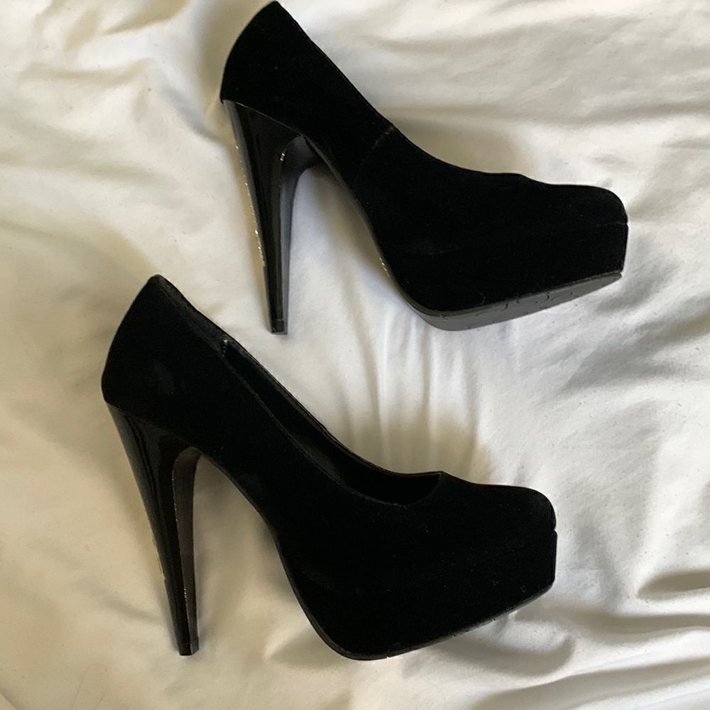 Derèon heels  